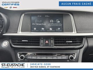 Kia Optima  2019 à Saint-Eustache, Québec - 9 - w320h240px