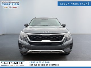 Kia Seltos  2023 à Saint-Eustache, Québec - 2 - w320h240px