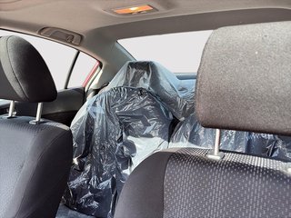 2010 Mazda 3 in Saint-Eustache, Quebec - 12 - w320h240px