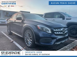 Mercedes-Benz GLA  2019 à Saint-Eustache, Québec - 3 - w320h240px