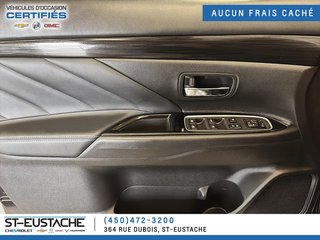 2018 Mitsubishi OUTLANDER PHEV in Saint-Eustache, Quebec - 11 - w320h240px
