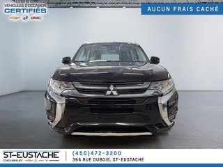 2018 Mitsubishi OUTLANDER PHEV in Saint-Eustache, Quebec - 2 - w320h240px