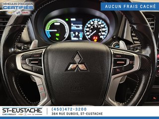 2018 Mitsubishi OUTLANDER PHEV in Saint-Eustache, Quebec - 13 - w320h240px
