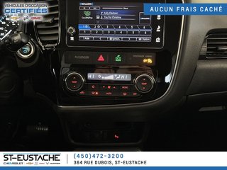 2018 Mitsubishi OUTLANDER PHEV in Saint-Eustache, Quebec - 16 - w320h240px