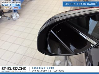 2018 Mitsubishi OUTLANDER PHEV in Saint-Eustache, Quebec - 8 - w320h240px