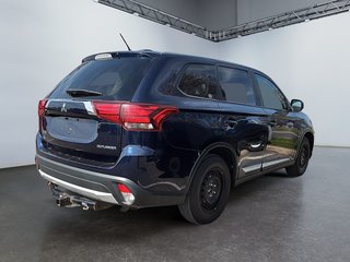 2016 Mitsubishi Outlander in Saint-Eustache, Quebec - 3 - w320h240px