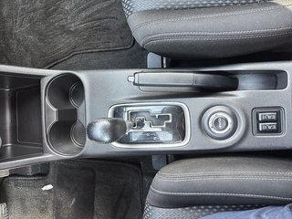 2016 Mitsubishi Outlander in Saint-Eustache, Quebec - 10 - w320h240px