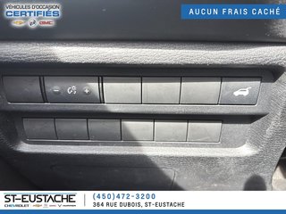 Mitsubishi Outlander  2022 à Saint-Eustache, Québec - 6 - w320h240px
