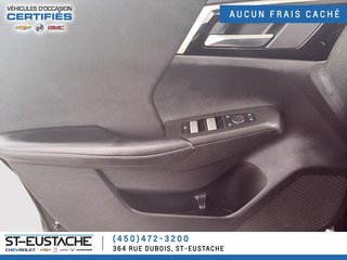 2023 Mitsubishi Outlander in Saint-Eustache, Quebec - 10 - w320h240px