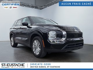 Mitsubishi Outlander  2023 à Saint-Eustache, Québec - 3 - w320h240px