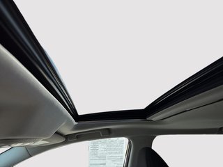 2017 Nissan Qashqai in Saint-Eustache, Quebec - 13 - w320h240px