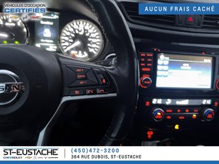 Nissan Rogue  2017 à Saint-Eustache, Québec - 10 - w320h240px