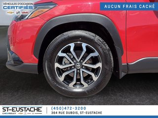 Toyota Corolla Cross  2023 à Saint-Eustache, Québec - 5 - w320h240px