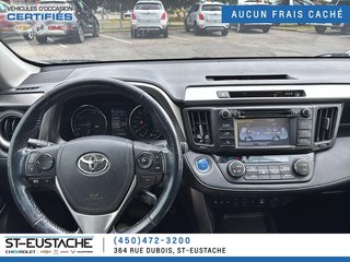 Toyota RAV4  2018 à Saint-Eustache, Québec - 8 - w320h240px