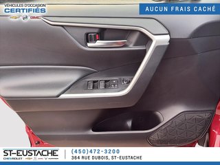 Toyota RAV4  2021 à Saint-Eustache, Québec - 10 - w320h240px