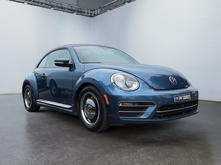 2018 Volkswagen Beetle in Saint-Eustache, Quebec - 4 - w320h240px