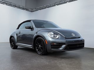 2018 Volkswagen Beetle in Saint-Eustache, Quebec - 4 - w320h240px