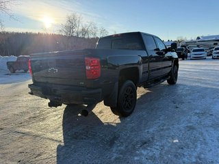 2017 Chevrolet Silverado 2500HD LTZ in Amqui, Quebec - 3 - w320h240px