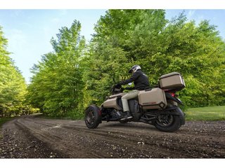 Can-Am CANYON REDROCK SPYDER  2027 à Charlemagne, Québec - 5 - w320h240px
