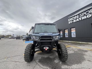Can-Am DEFENDER 6X6 LIMITED CAB  2026 à Charlemagne, Québec - 2 - w320h240px