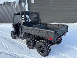 Can-Am DEFENDER 6X6 XT HD10  2024 à Charlemagne, Québec - 2 - w320h240px