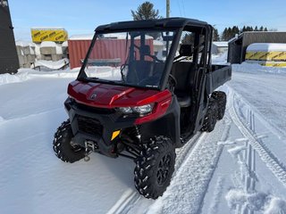 Can-Am DEFENDER 6X6 XT HD10  2024 à Charlemagne, Québec - 5 - w320h240px