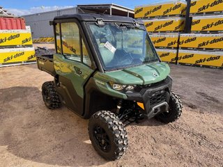 Can-Am DEFENDER DPS CAB HD9  2026 à Charlemagne, Québec - 5 - w320h240px