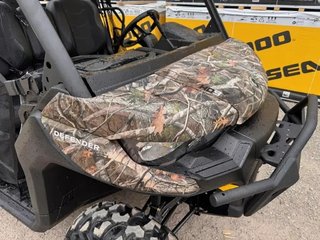 Can-Am DEFENDER HD9 XT  2026 à Charlemagne, Québec - 3 - w320h240px
