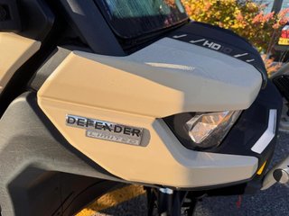 2024 Can-Am DEFENDER MAX LIMITED CAB HD10 in Charlemagne, Quebec - 3 - w320h240px