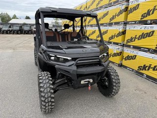 Can-Am DEFENDER MAX LONE STAR HD11  2026 à Charlemagne, Québec - 2 - w320h240px