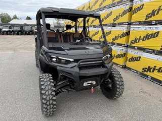 Can-Am DEFENDER MAX LONE STAR HD11  2026 à Charlemagne, Québec - 2 - w320h240px