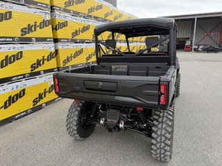 Can-Am DEFENDER MAX LONE STAR HD11  2026 à Charlemagne, Québec - 4 - w320h240px
