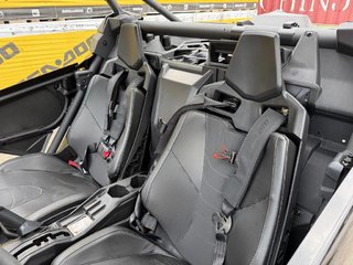 Can-Am MAVERICK X3 XDS TURBO RR SMART-SHOX  2026 à Charlemagne, Québec - 3 - w320h240px