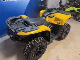 2023 Can-Am OUTLANDER 700 XT in Charlemagne, Quebec - 6 - w320h240px