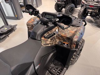 Can-Am Outlander MAX 1000 XT  2025 à Charlemagne, Québec - 4 - w320h240px