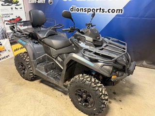 Can-Am OUTLANDER MAX 570 XT  2021 à Charlemagne, Québec - 2 - w320h240px