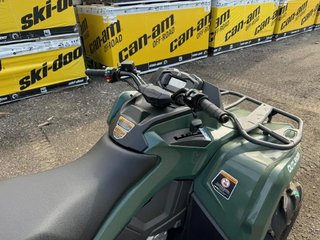 2025 Can-Am Outlander Max 6x6 DPS 450 in Charlemagne, Quebec - 4 - w320h240px