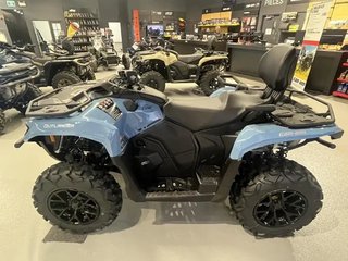 Can-Am OUTLANDER MAX 700 XT  2026 à Charlemagne, Québec - 2 - w320h240px