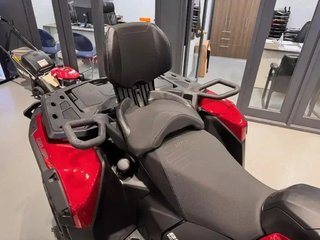 2026 Can-Am OUTLANDER MAX 850 XT in Charlemagne, Quebec - 5 - w320h240px