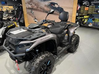 Can-Am Outlander Max XT 700  2025 à Charlemagne, Québec - 5 - w320h240px