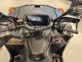 2026 Can-Am OUTLANDER XT-P 1000R XTP in Charlemagne, Quebec - 6 - w320h240px