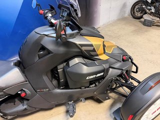 Can-Am RYKER RALLY 900 ACE  2023 à Charlemagne, Québec - 4 - w320h240px