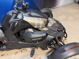 Can-Am RYKER RALLY 900 ACE  2024 à Charlemagne, Québec - 4 - w320h240px