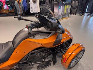 2024 Can-Am Spyder F3 Limited Special Series in Charlemagne, Quebec - 2 - w320h240px