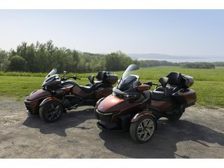 2026 Can-Am SPYDER F3 LIMITED SPECIAL SERIES in Charlemagne, Quebec - 2 - w320h240px