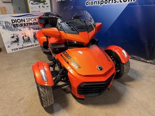 Can-Am SPYDER F3 LIMITED  2019 à Charlemagne, Québec - 3 - w320h240px