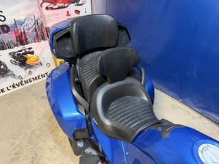 Can-Am SPYDER F3 LIMITED  2019 à Charlemagne, Québec - 5 - w320h240px