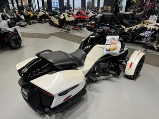 Can-Am SPYDER F3 T  2024 à Charlemagne, Québec - 6 - w320h240px