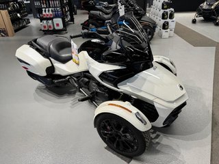 Can-Am SPYDER F3 T  2024 à Charlemagne, Québec - 3 - w320h240px