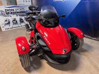 Can-Am SPYDER RS SM5  2008 à Charlemagne, Québec - 3 - w320h240px